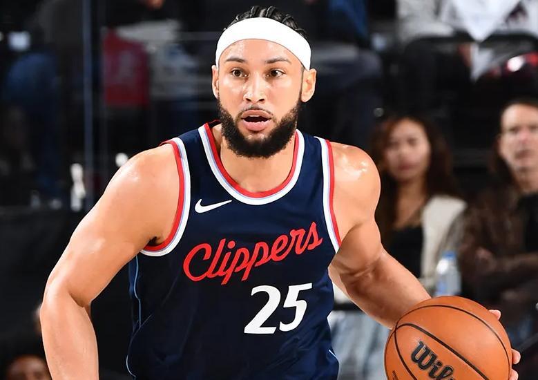 经纪人跑路,休赛季钓鱼,西蒙斯恐无缘NBA!