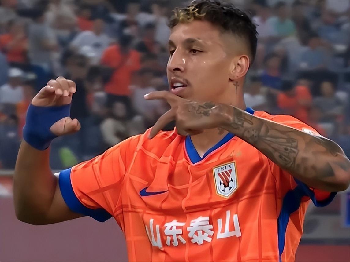 星空官网-韩鹏不简单!7场激活3大王牌外援 鲁能清洗计划有变 瓦科不走了