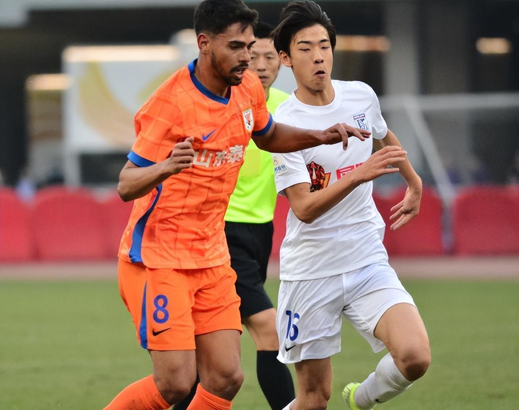 星空官网-韩鹏不简单!7场激活3大王牌外援 鲁能清洗计划有变 瓦科不走了