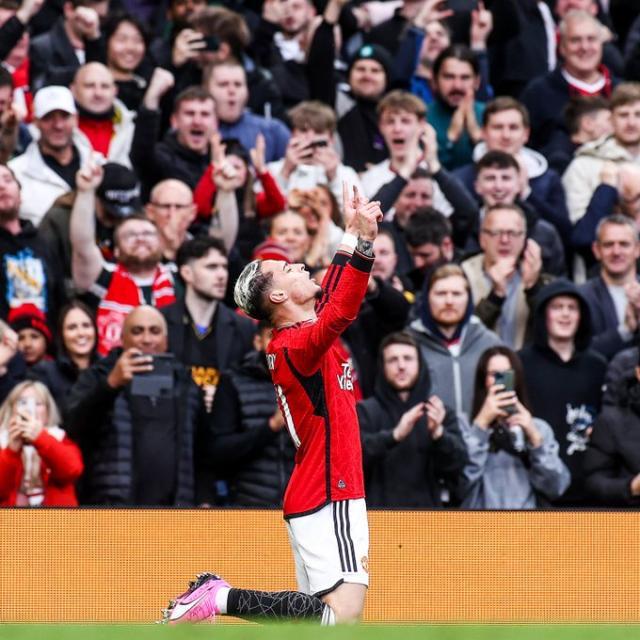 星空投注-【足总杯】阿马德绝杀+脱衣染红，曼联加时4-3利物浦