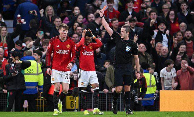 星空投注-【足总杯】阿马德绝杀+脱衣染红，曼联加时4-3利物浦