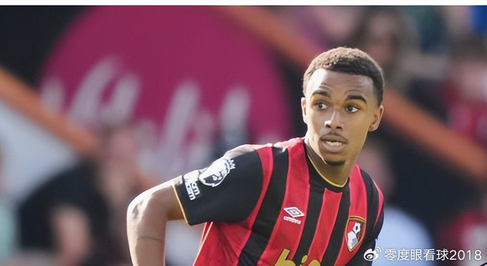 星空体育官网-19场10次首发打进8球，19岁法国锋线小妖横空出世，英超两大豪门疯抢|伯恩茅斯|克鲁皮|阿森纳|切尔西|前场_新浪体育_新浪新闻