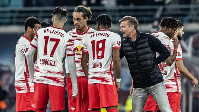 星空体育平台-首遭德甲3连败+球员不听话，纳格尔斯曼接班人下课