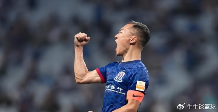 星空官网-他本赛季仅用三场比赛！就让球迷看到接班吴曦希望，值得期待|上海申花|中超|吴启鹏|斯卢茨基|上海申花足球俱乐部_新浪体育_新浪新闻